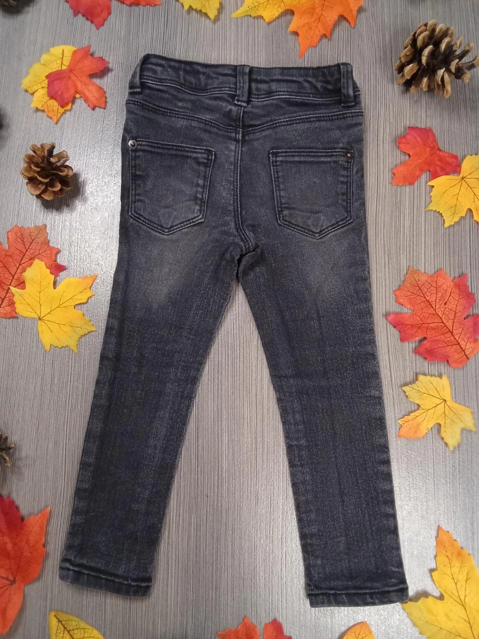 Jeans skinny cinza escuro Kiabi 3 anos – photo 2